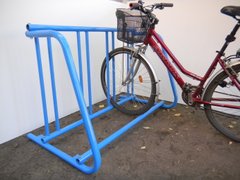 Велосипедная стоянка на 5 мест 1460280 фото